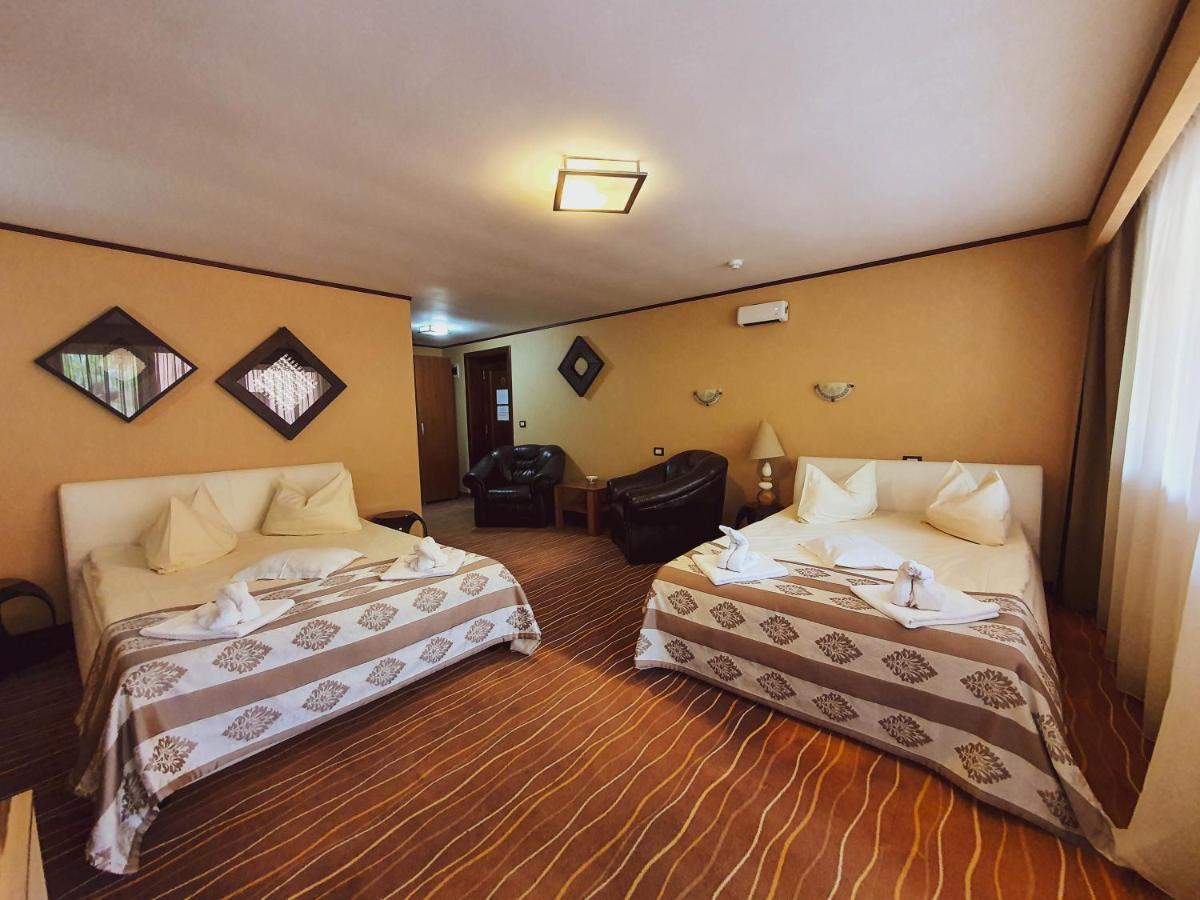 Hotel Belvedere Sovata Eksteriør billede