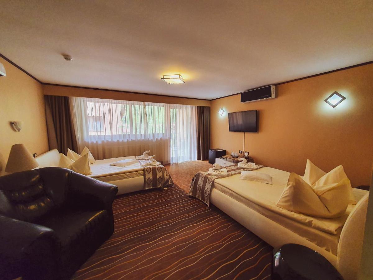 Hotel Belvedere Sovata Eksteriør billede