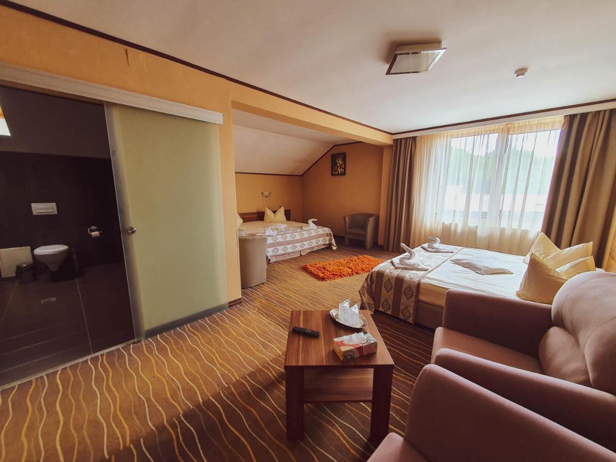 Hotel Belvedere Sovata Eksteriør billede