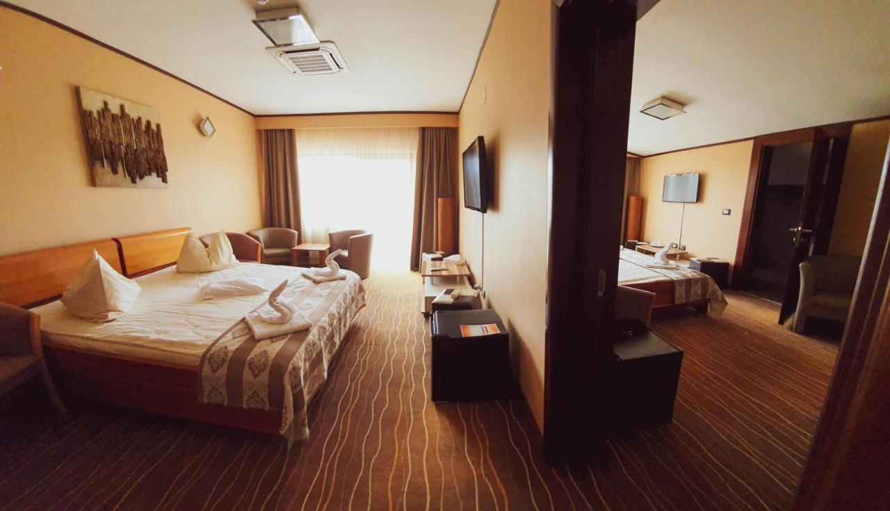 Hotel Belvedere Sovata Eksteriør billede