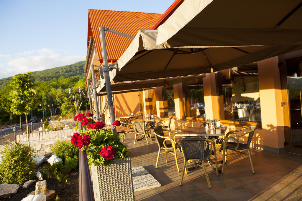 Hotel Belvedere Sovata Eksteriør billede